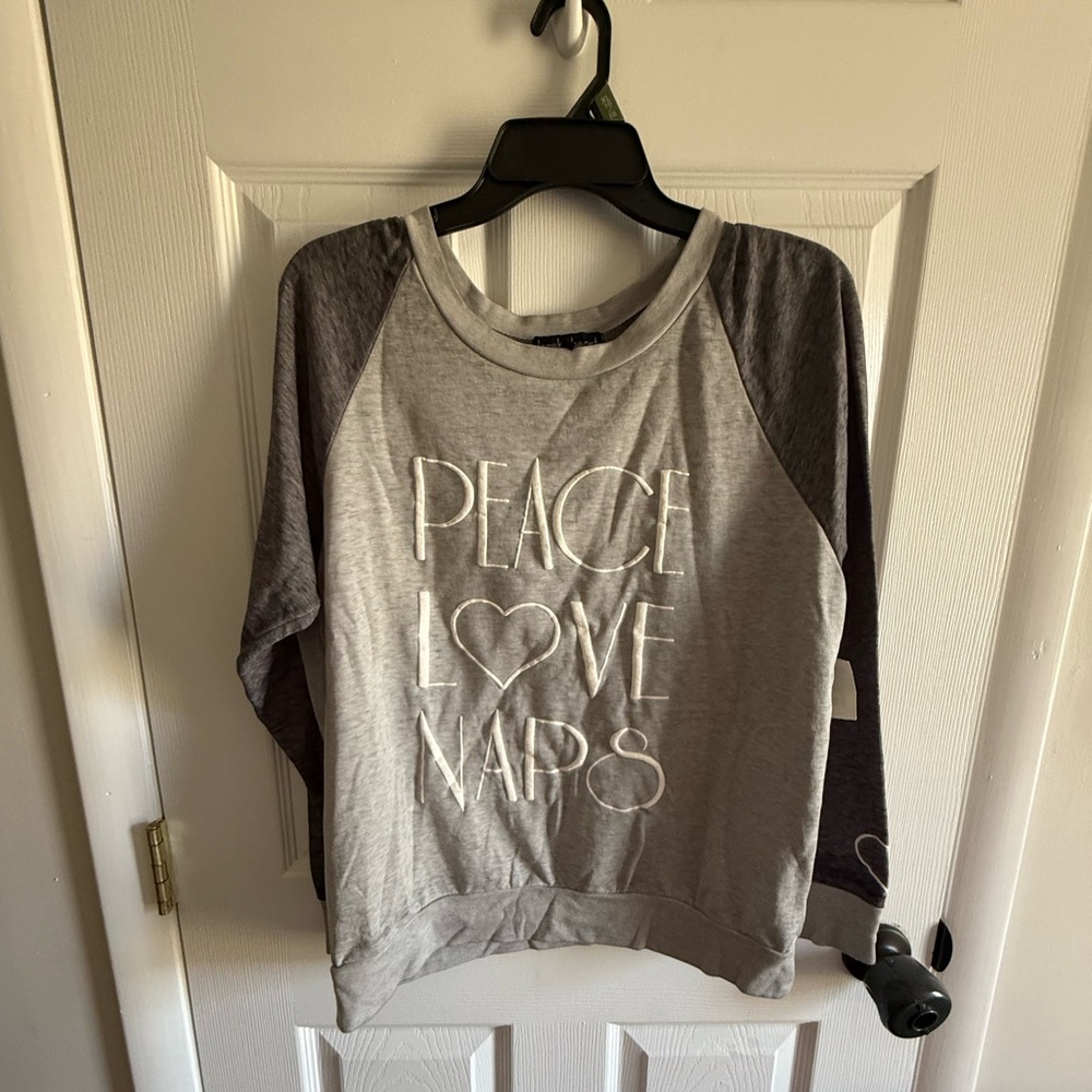 light weight sweatshirt